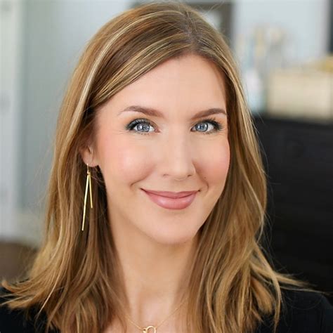 Stephanie Marie .